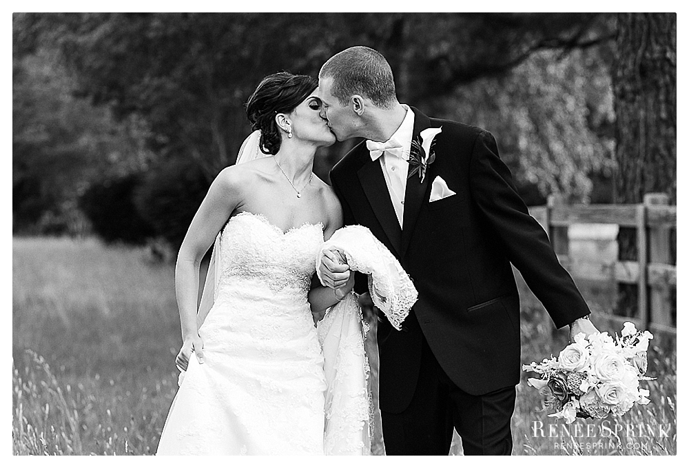 Garden-on-Millbrook-Raleigh-wedding_Danielle-Josh-103